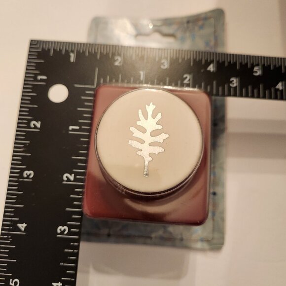 Leaf Impatiens Jumbo Hole Punch Emagination paper Scrapbook Craft Shapes - Picture 4 of 7